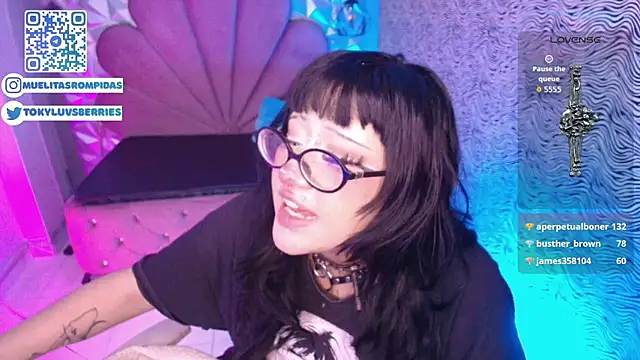 toky_doll's cam snapshot