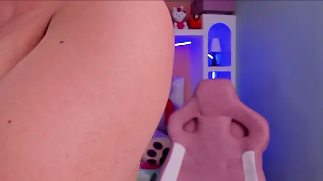 miss___megan's cam snapshot