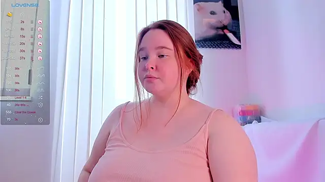 DebbieWoood's cam snapshot