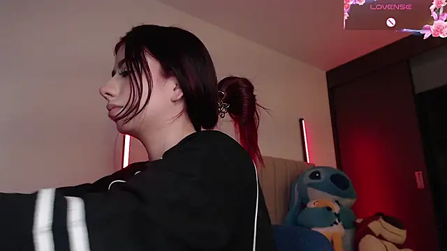 Your_rosalie's cam snapshot