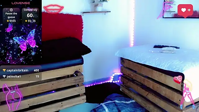 NathalialLooes live sex cam