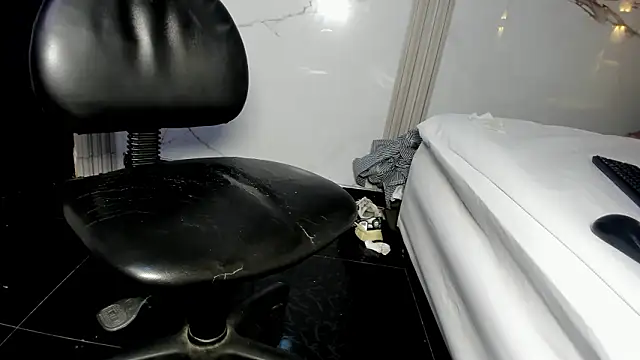 amber_diior live sex cam