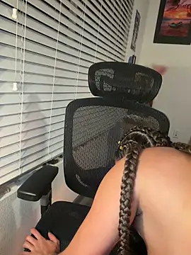 Bigbuttbrooklynn live sex cam