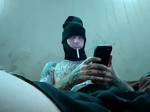 tattooed4you's cam snapshot