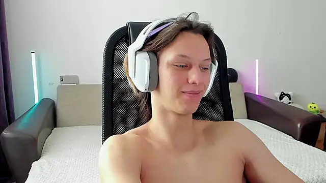 Ostin_meow live sex cam