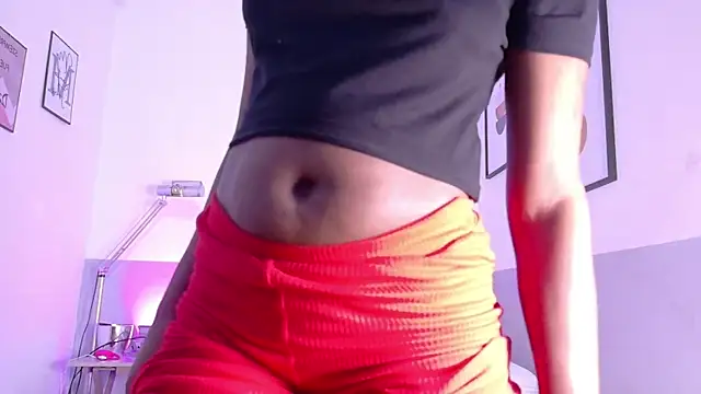 petitelittleebony's cam snapshot