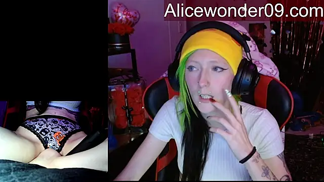 alicewonder09 live sex cam