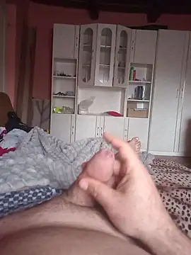 bajoderx585Oregano's cam snapshot