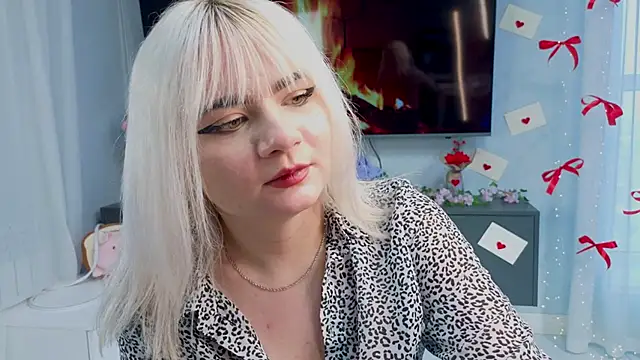 TawandaKerst's cam snapshot