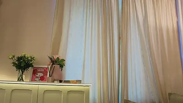 Alisia_Mars's cam snapshot