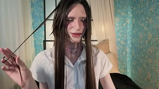 madi_snow live sex cam