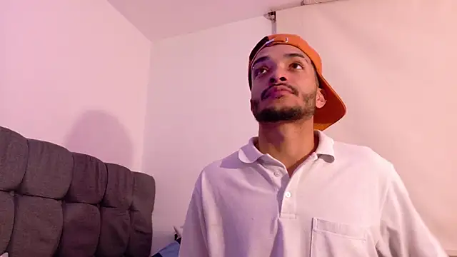 eross_chipre_'s cam snapshot