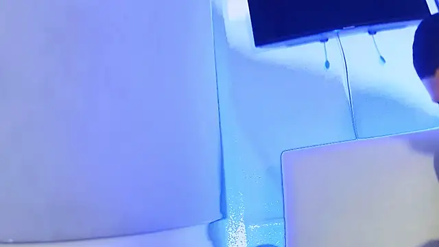 venedic_bull's cam snapshot