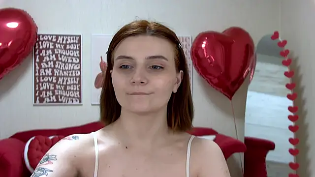 KellyStone's cam snapshot