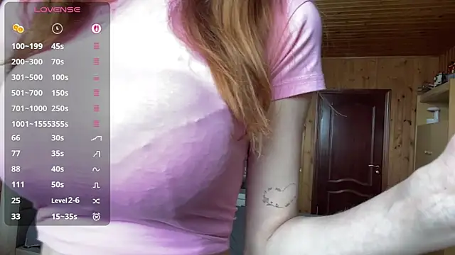 Caroline_love_me's cam snapshot