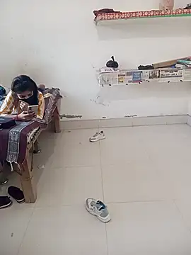 Sarita-school's cam snapshot