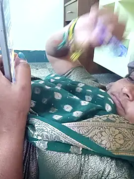 navyasree143's cam snapshot