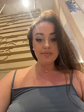 KiraSunshine live sex cam