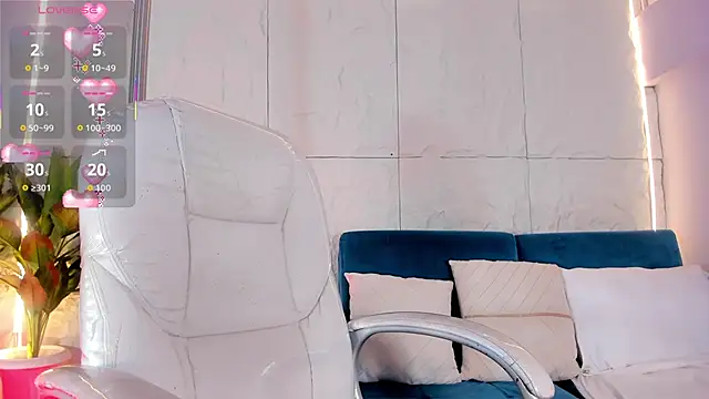 EmmilyEvanss's cam snapshot