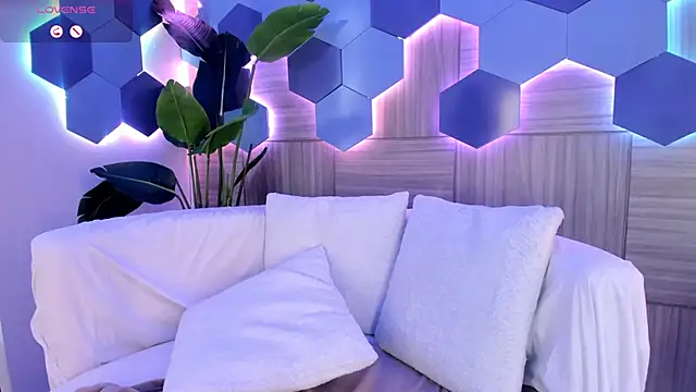 sofiaivanova's cam snapshot