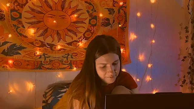 AliceCUNTach's cam snapshot