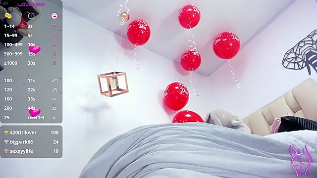 AMY_DUTTA's cam snapshot