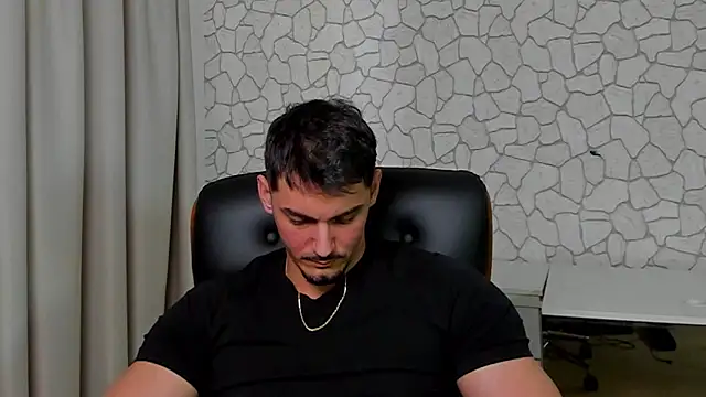 ClintMasters live sex cam