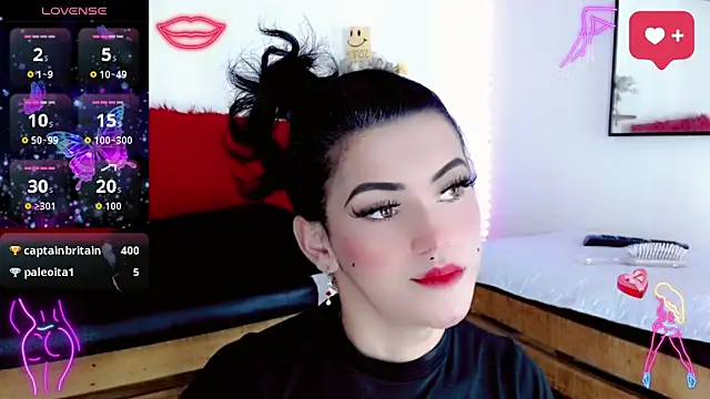 NathalialLooes live sex cam