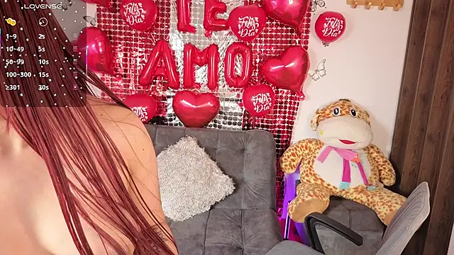 Christine_20's cam snapshot