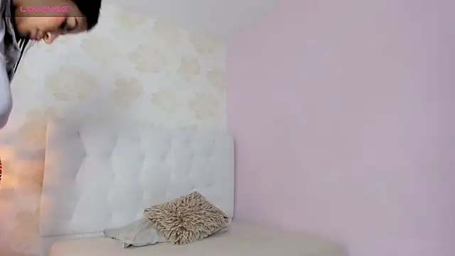 JOLIEBENSON1's cam snapshot