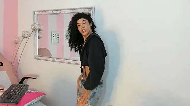 Amaia_Monroe live sex cam