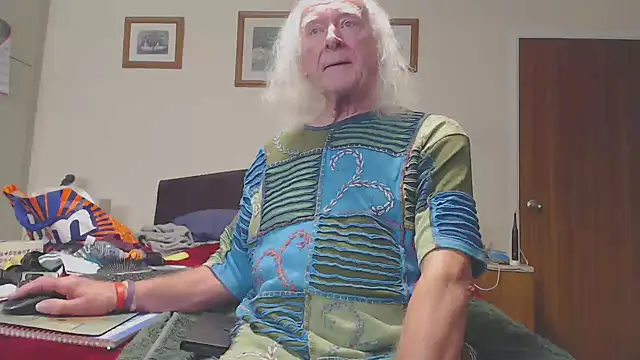 WaverlyKernow live sex cam