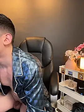 Valentino_ceratti live sex cam