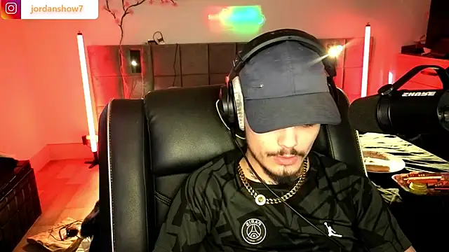 JordanShow live sex cam