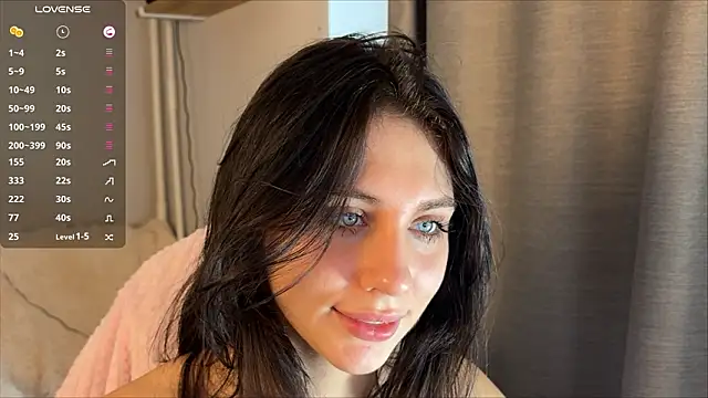 lunawho's cam snapshot