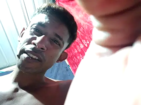 Dapher_Rogerr's cam snapshot