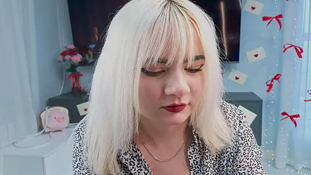 TawandaKerst's cam snapshot