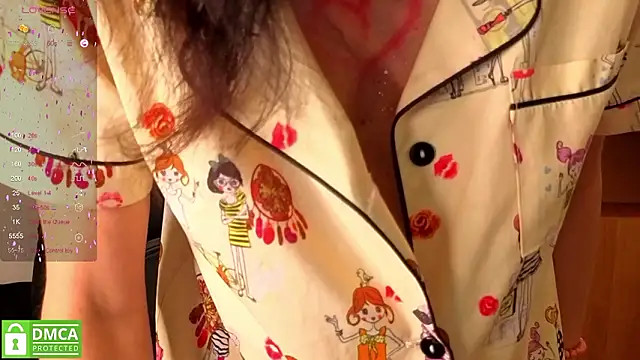 Alianna_Solo_Kisses's cam snapshot