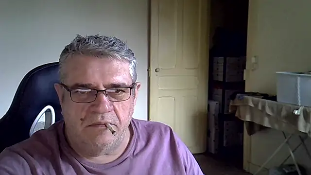 _hippo_'s cam snapshot