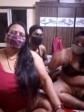 LoveOnStream live sex cam