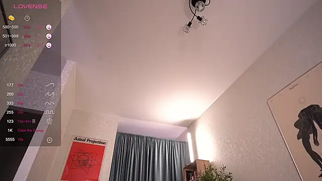 Pheromoon live sex cam