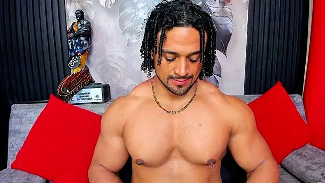 MikeEstevess live sex cam