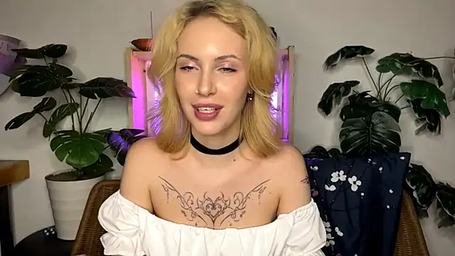 FruitedRiding's cam snapshot