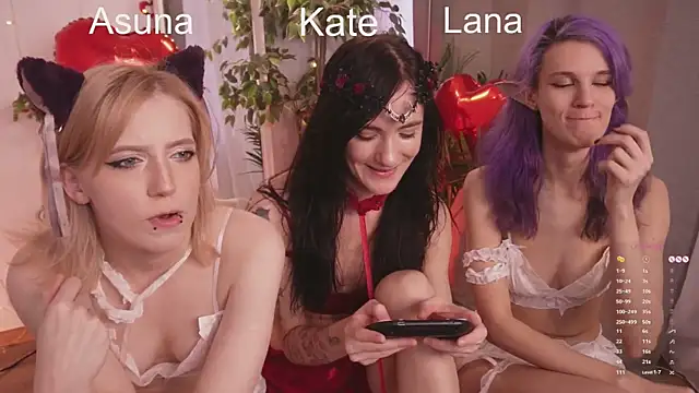 Dearly_kitty live sex cam