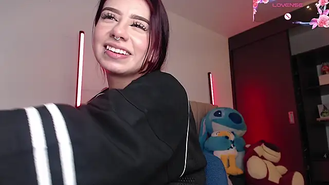 Your_rosalie's cam snapshot