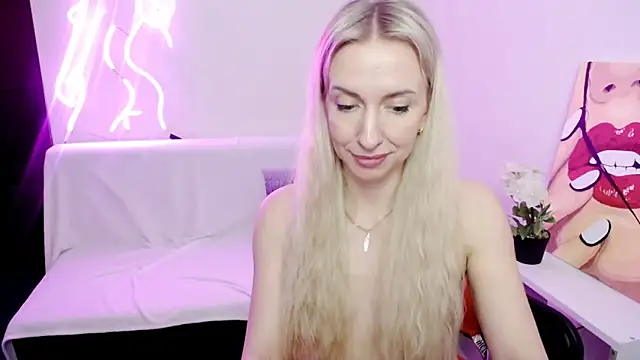 Cute_Smile_Shy's cam snapshot