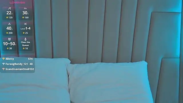 BettyLeen live sex cam