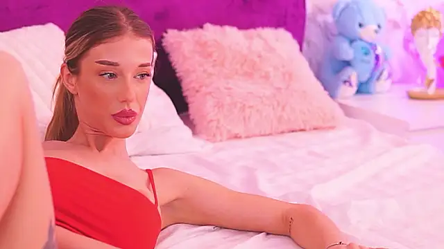 EllinaNuria's cam snapshot