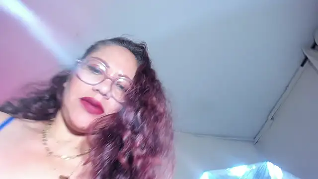 maria_paulac's cam snapshot