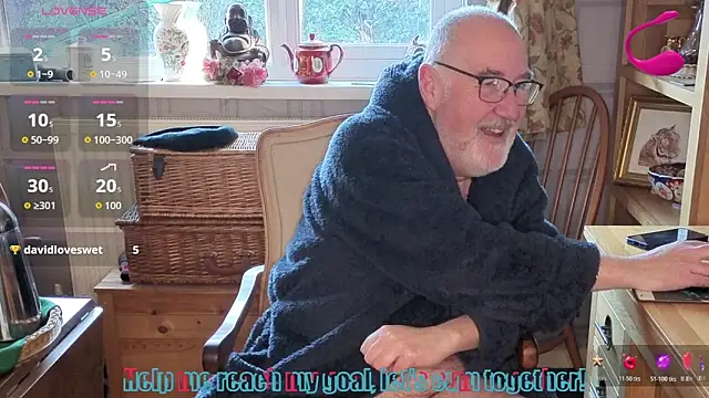 Adamdaddybear live sex cam